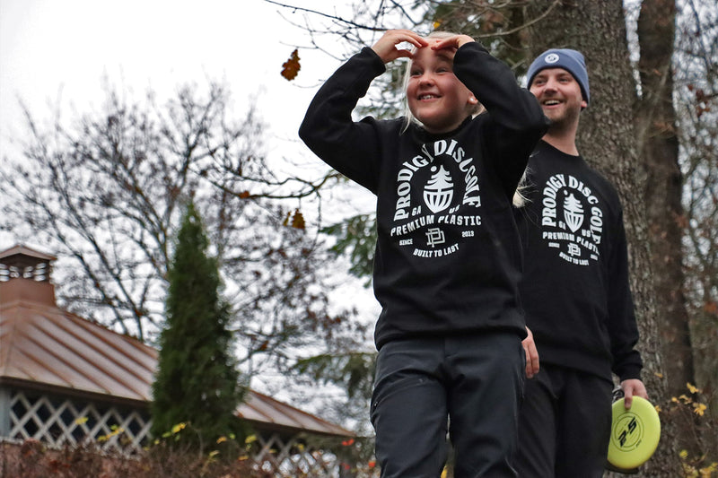 Long Sleeve Crewneck - Casual Crest